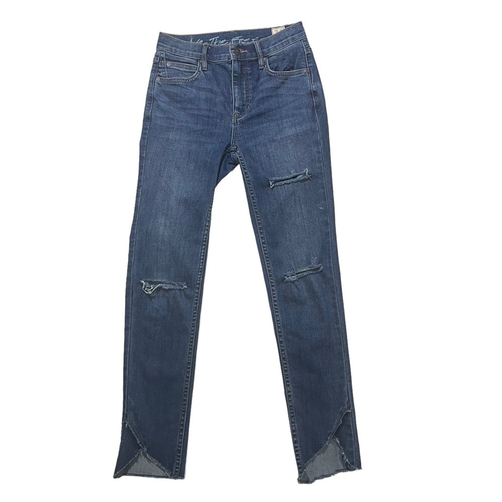 We The Free Women Medium Wash Straight Jeans Sz 24 x27 Ripped Denim Free People